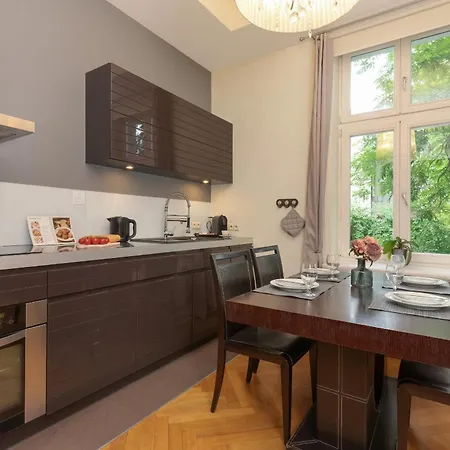 Nadmorski Z Parkingiem Blisko Molo W Sopocie By Rent Like *